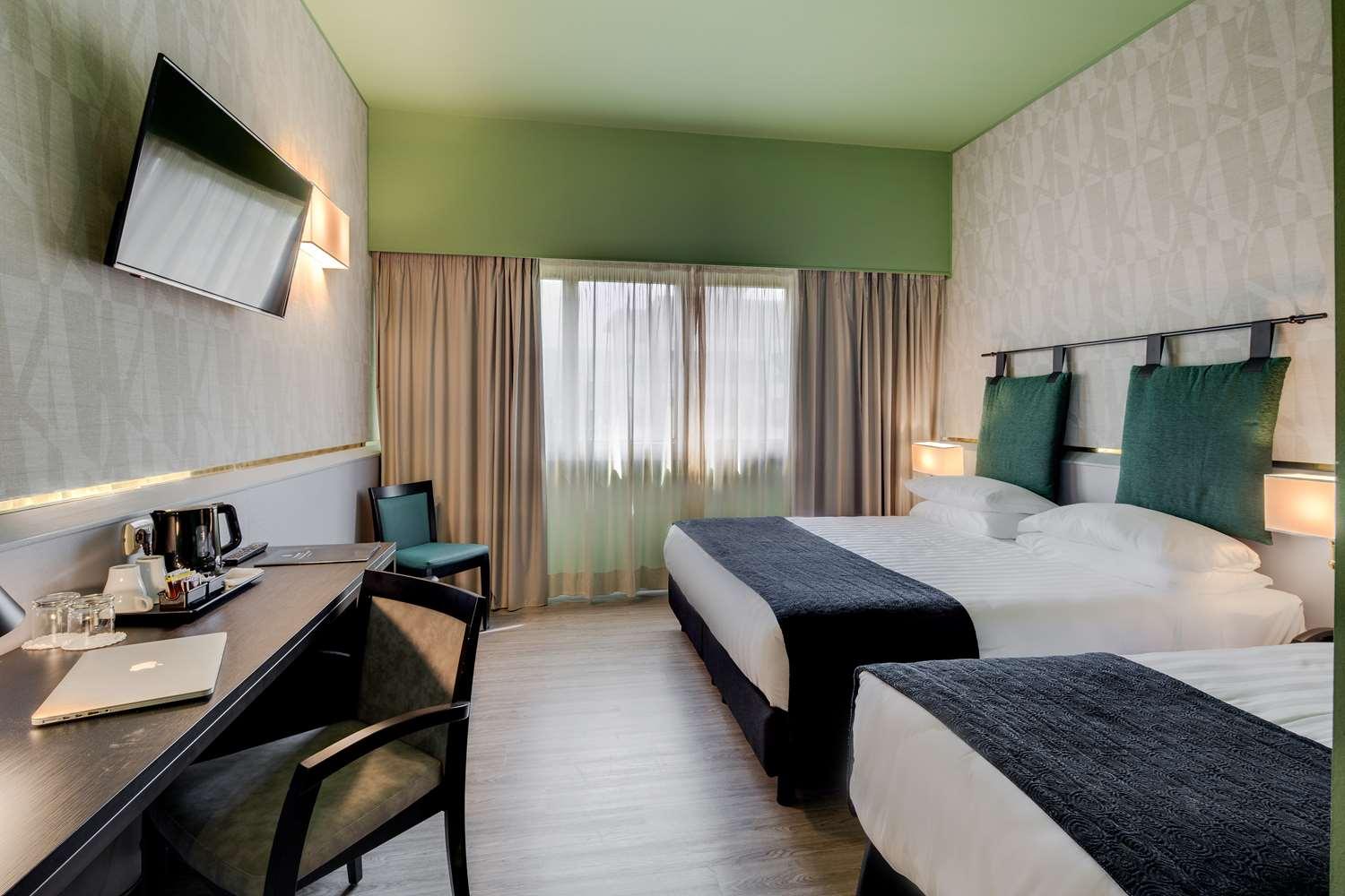 Western Chc Hotel Florencia