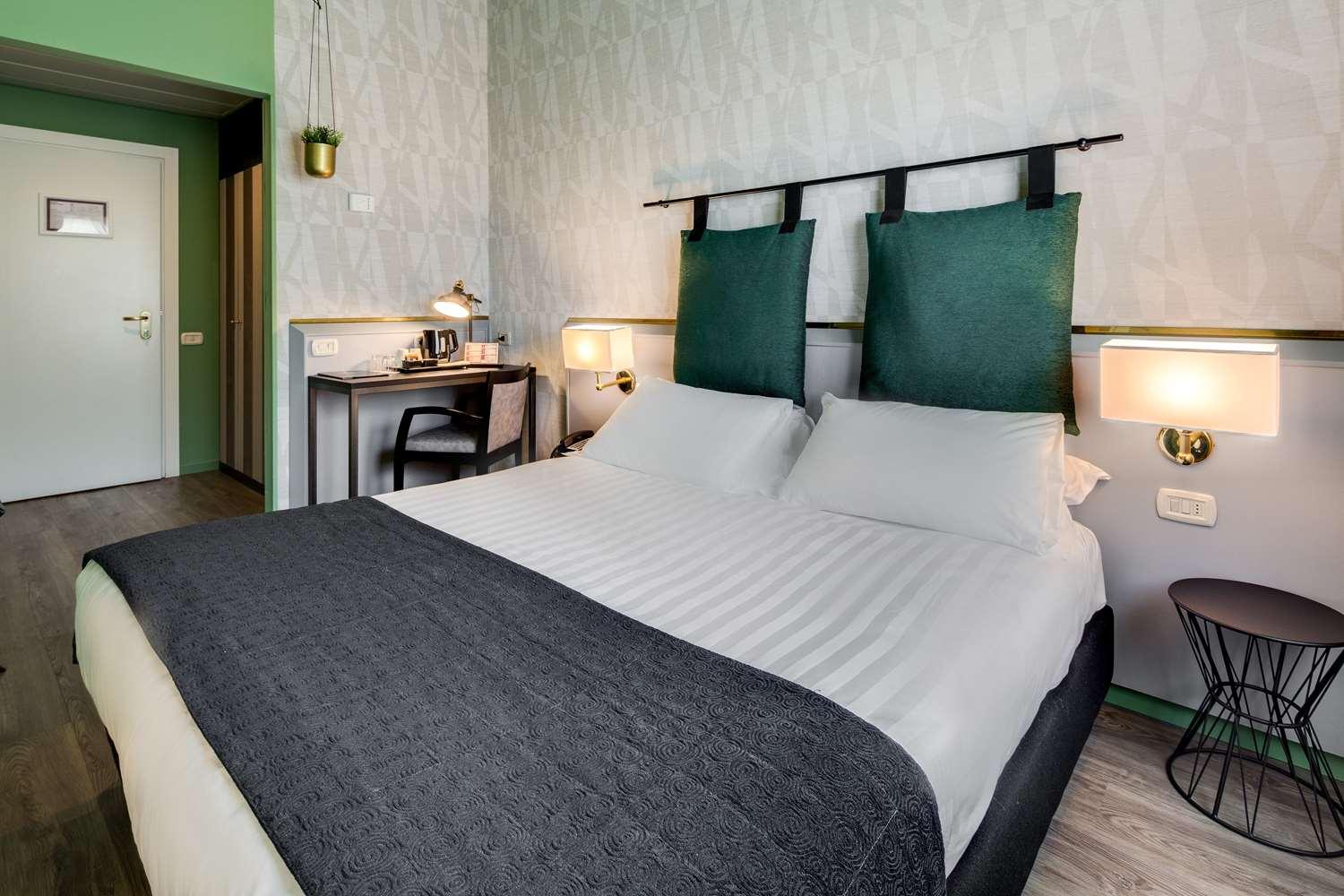 Western Chc Hotel